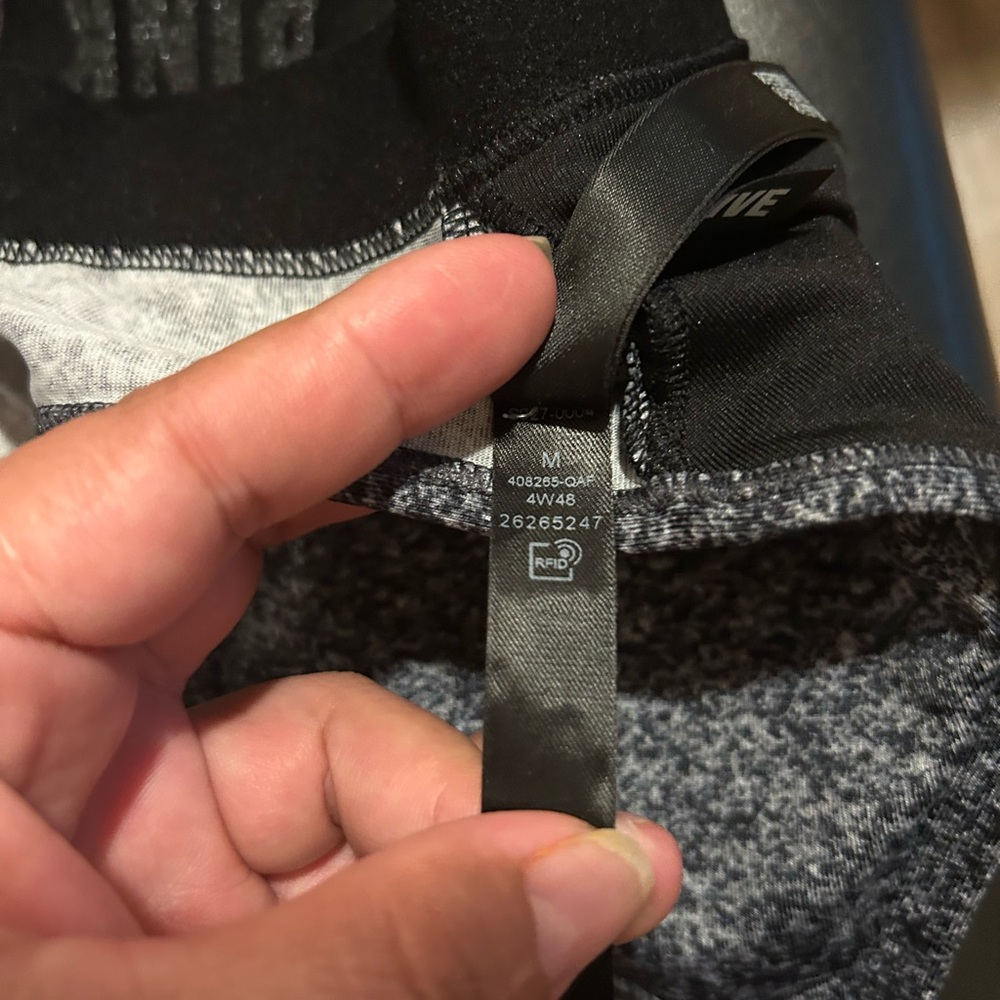 Pink Victoria’s Secret Women's Black and Gray Sports Bra Medium I B80 - Picture 8 of 9